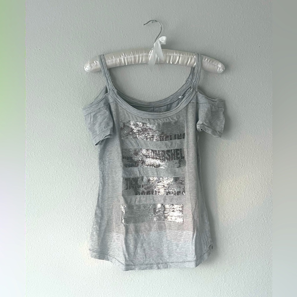 || GUESS T-SHIRT || SEXY TEE || SILVER PRINT || VINTAGE ||